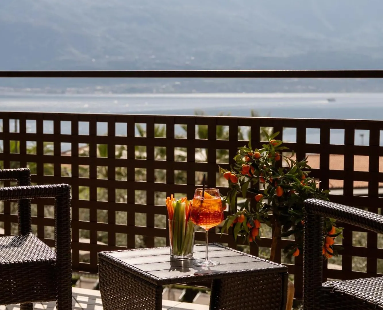 Hotel Coste Лимоне-суль-Гарда 3*,