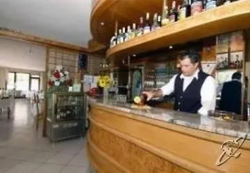 Hotel Coste Limone sul Garda 3*,  İtalya