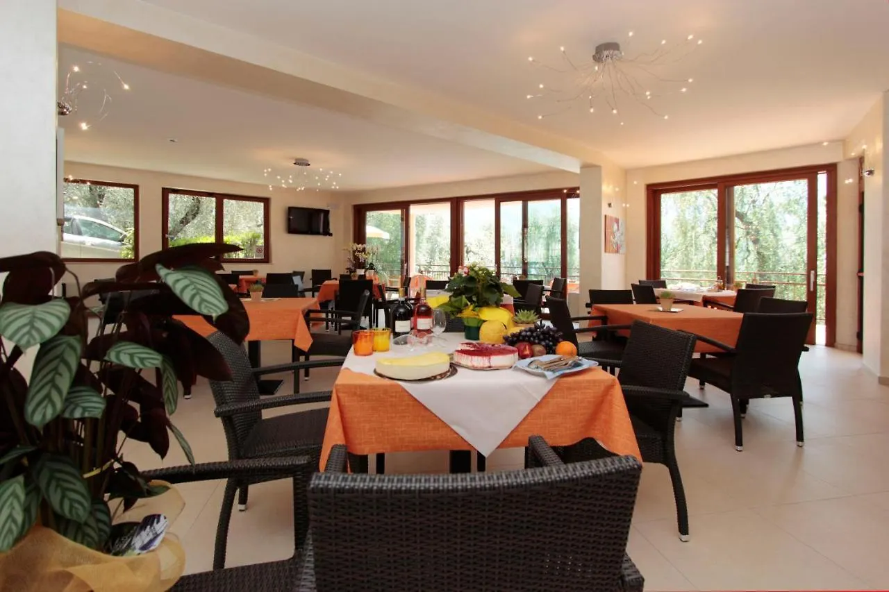 Hotel Coste Limone sul Garda 3*,