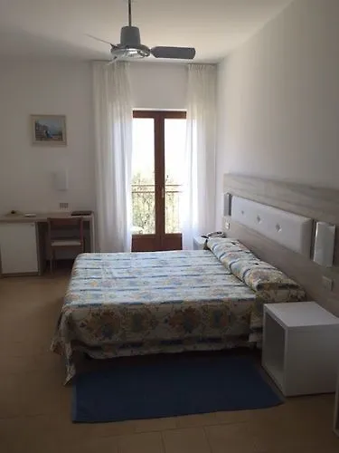 Hotel Coste Limone sul Garda 3*,
